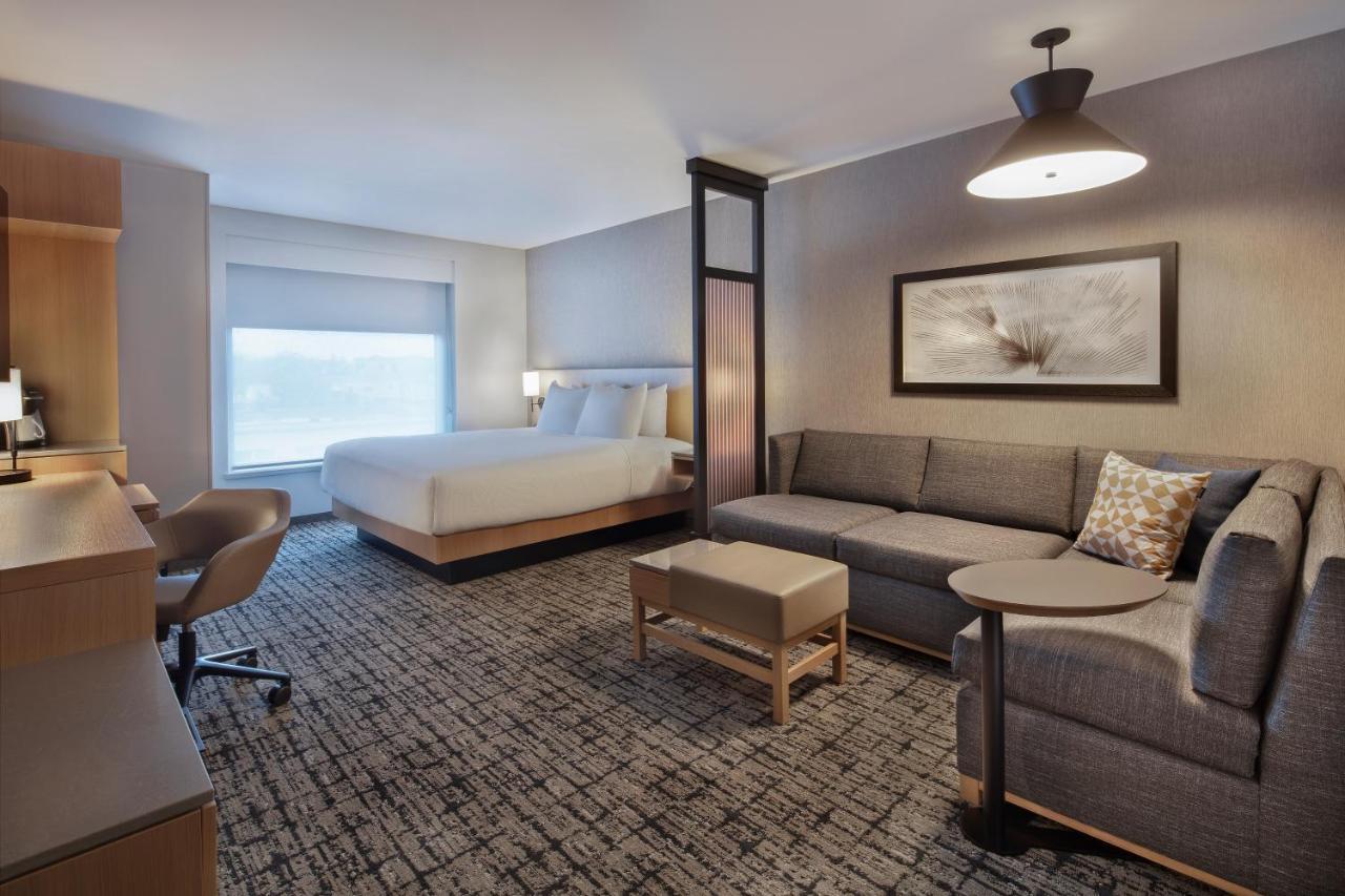 Hyatt Place Moncton-Downtown Exteriör bild